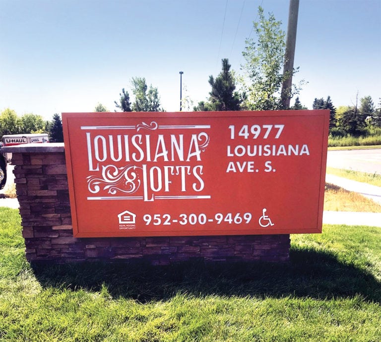Luisiana Lofts Monument Sign