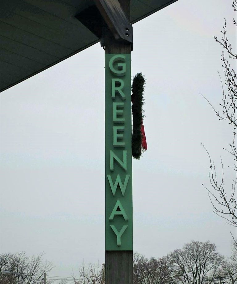 Greenway pillar sign