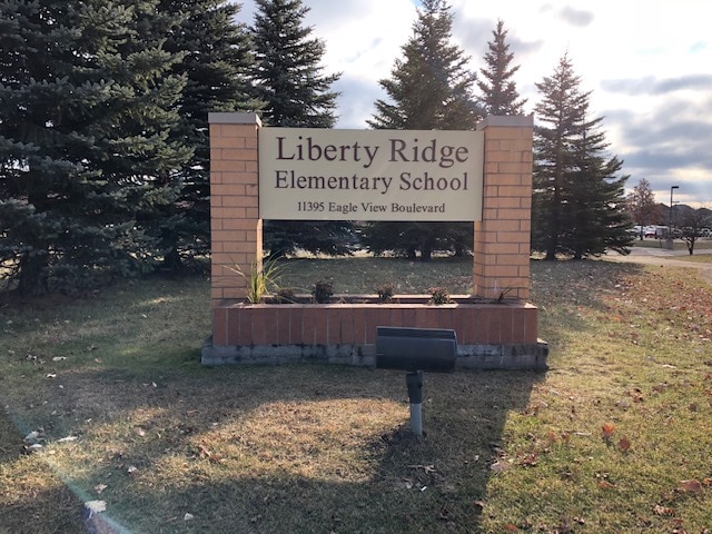 Liberty Ridge Elementary School Monument Sign